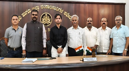 Delegation led by BCCI President Shri Prabhakar Nagarmunoli met with Deputy Commissioner Shri Mohammed Roshan and the Corporation Commissioner at the DC Office